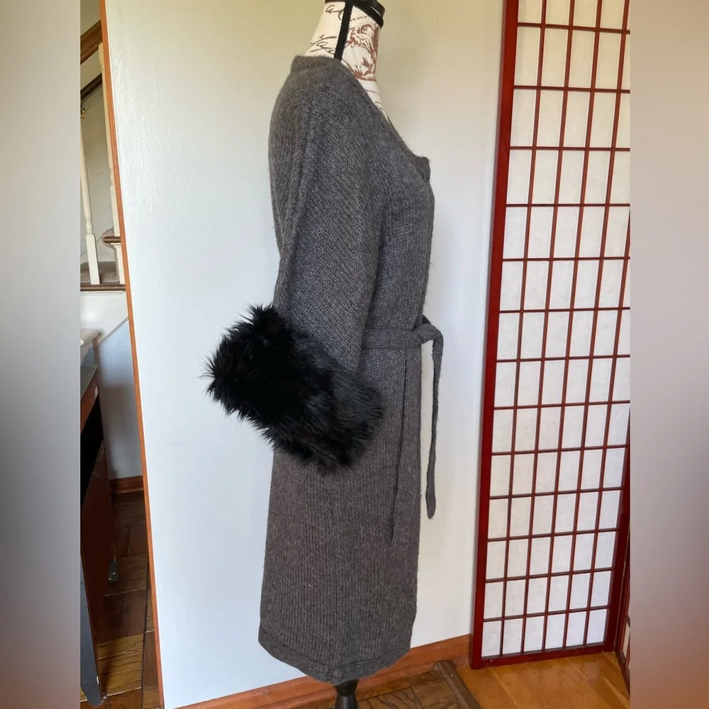 NWT KENAR Charcoal Knit Sweater with Faux Fur Accents, Size L